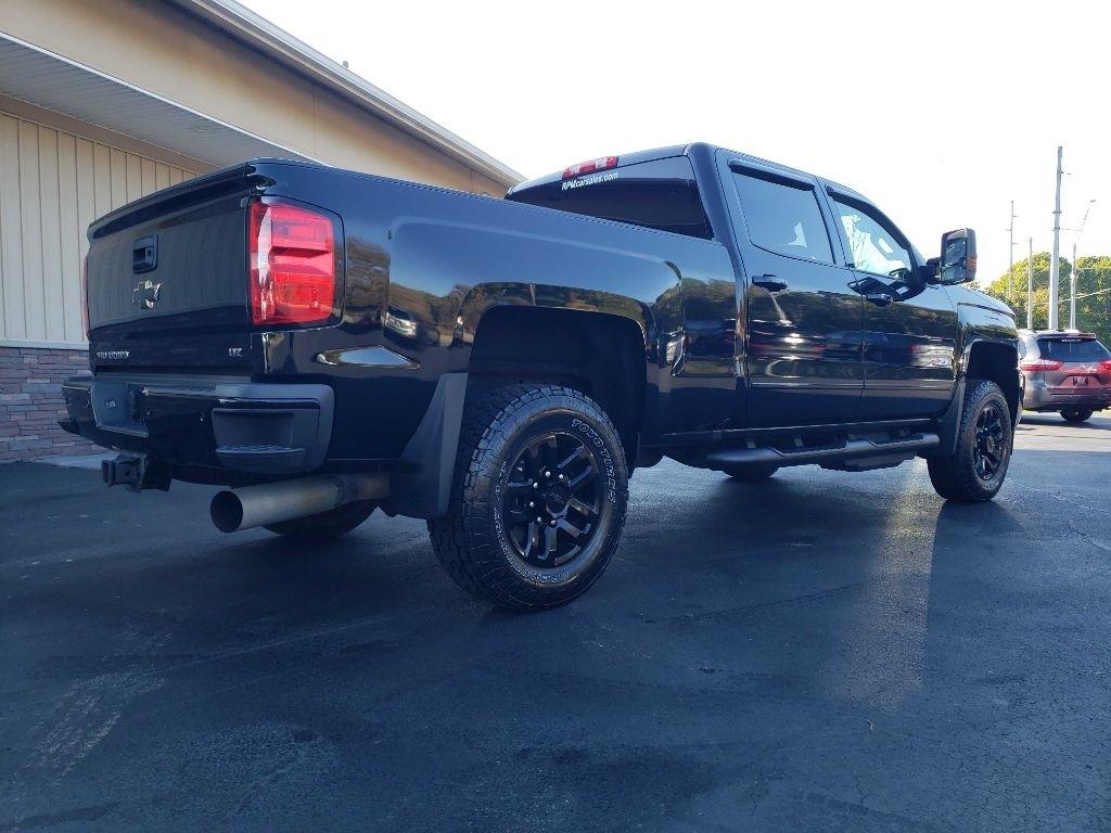 Chevrolet Silverado 2500HD LTZ Crew Cab 4WD 2017