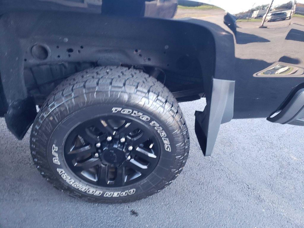 Chevrolet Silverado 2500HD LTZ Crew Cab 4WD 2017