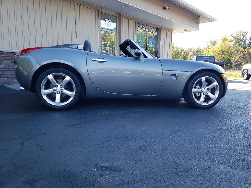 Pontiac Solstice Roadster 2006