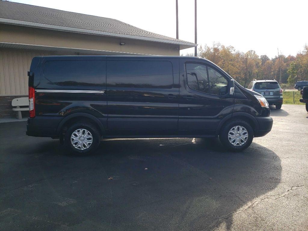 Ford Transit 150 Van Low Roof w/Sliding Pass. 130-in. WB 2019