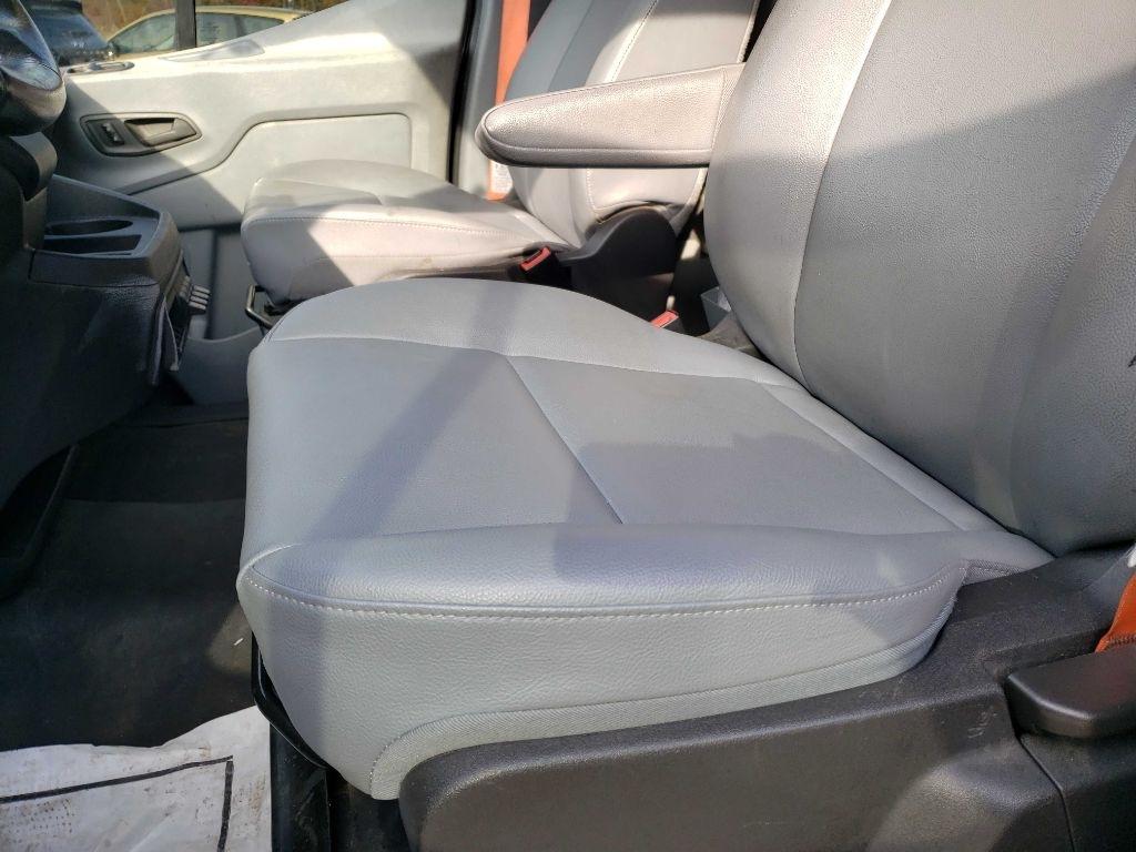 Ford Transit 150 Van Low Roof w/Sliding Pass. 130-in. WB 2019