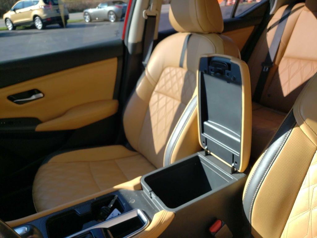 Nissan Sentra SV 2022