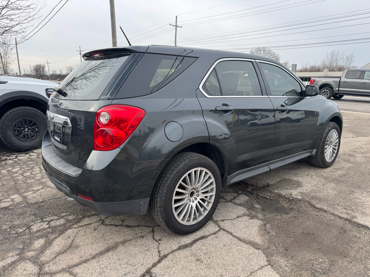 Chevrolet Equinox LS 4D SUV FWD 2013