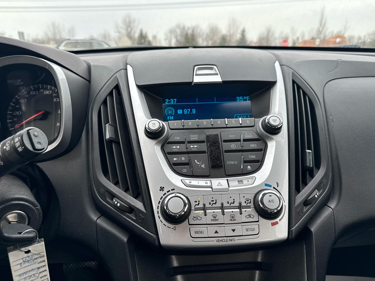 Chevrolet Equinox LS 4D SUV FWD 2013