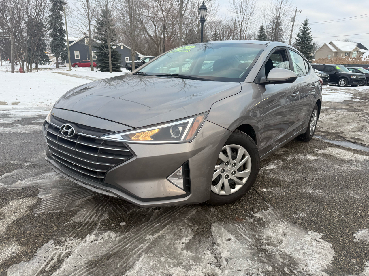Hyundai Elantra SE 6M 2020