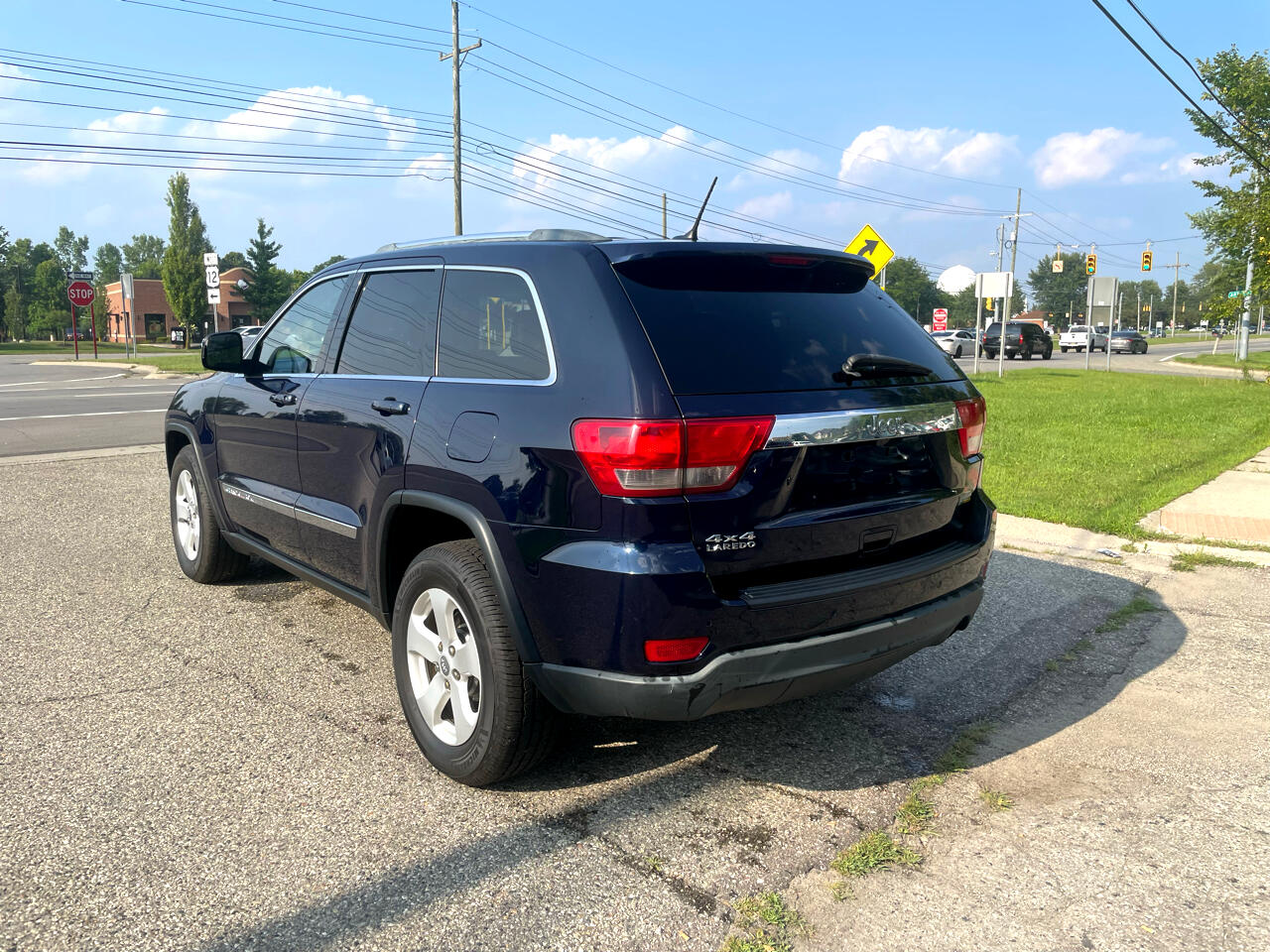 Jeep Grand Cherokee Laredo 4WD 2012 Jeep Grand Cherokee Laredo 4WD 2012