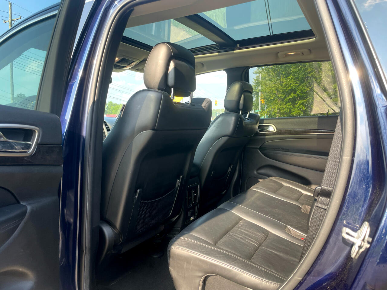 Jeep Grand Cherokee Laredo 4WD 2012 Jeep Grand Cherokee Laredo 4WD 2012