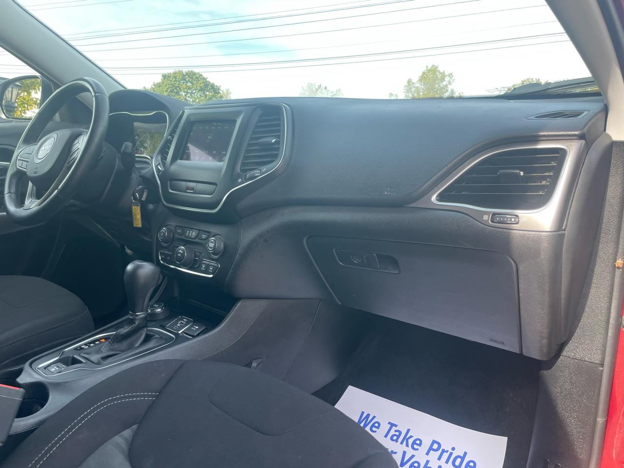 Jeep Cherokee Latitude 4WD 2019 Jeep Cherokee Latitude 4WD 2019