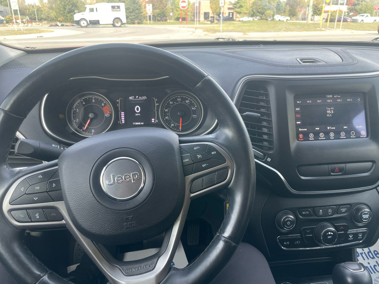 Jeep Cherokee Latitude 4WD 2019 Jeep Cherokee Latitude 4WD 2019