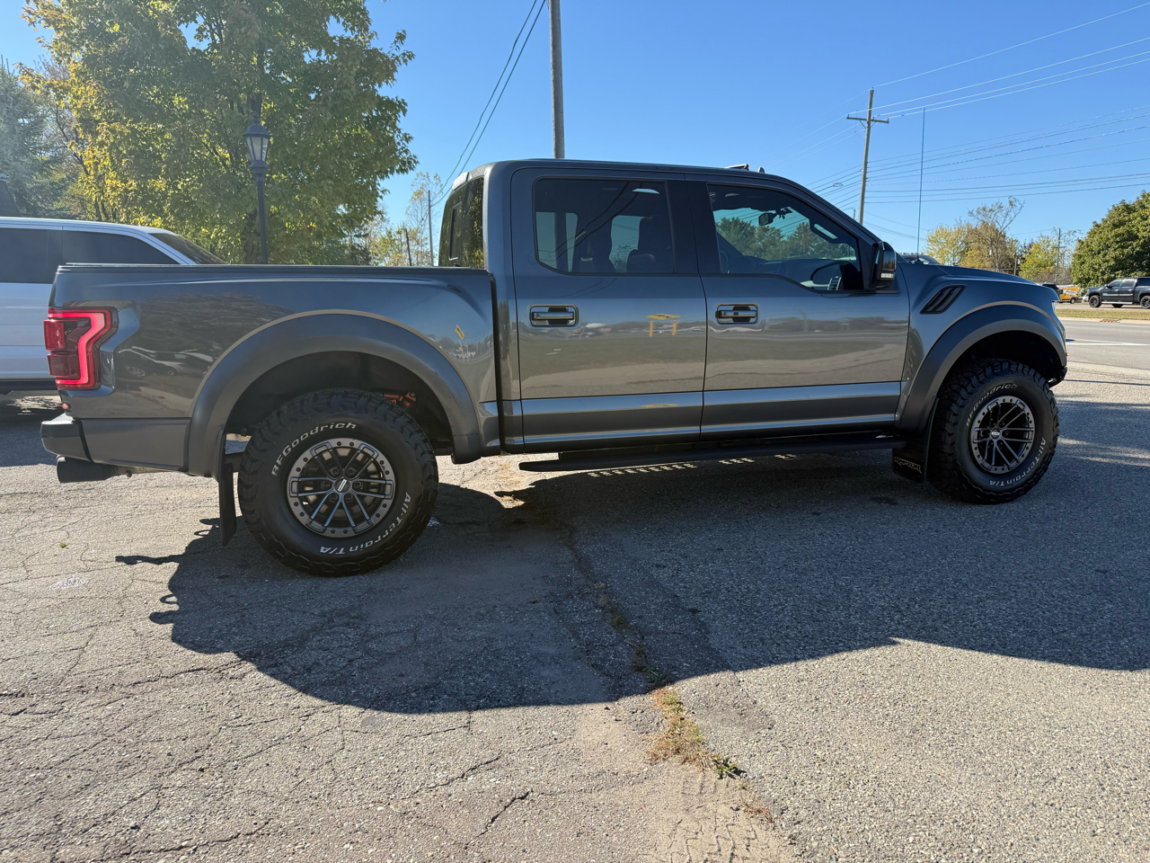 Ford F-150 Raptor SuperCrew 4WD 2020 Ford F-150 Raptor SuperCrew 4WD 2020