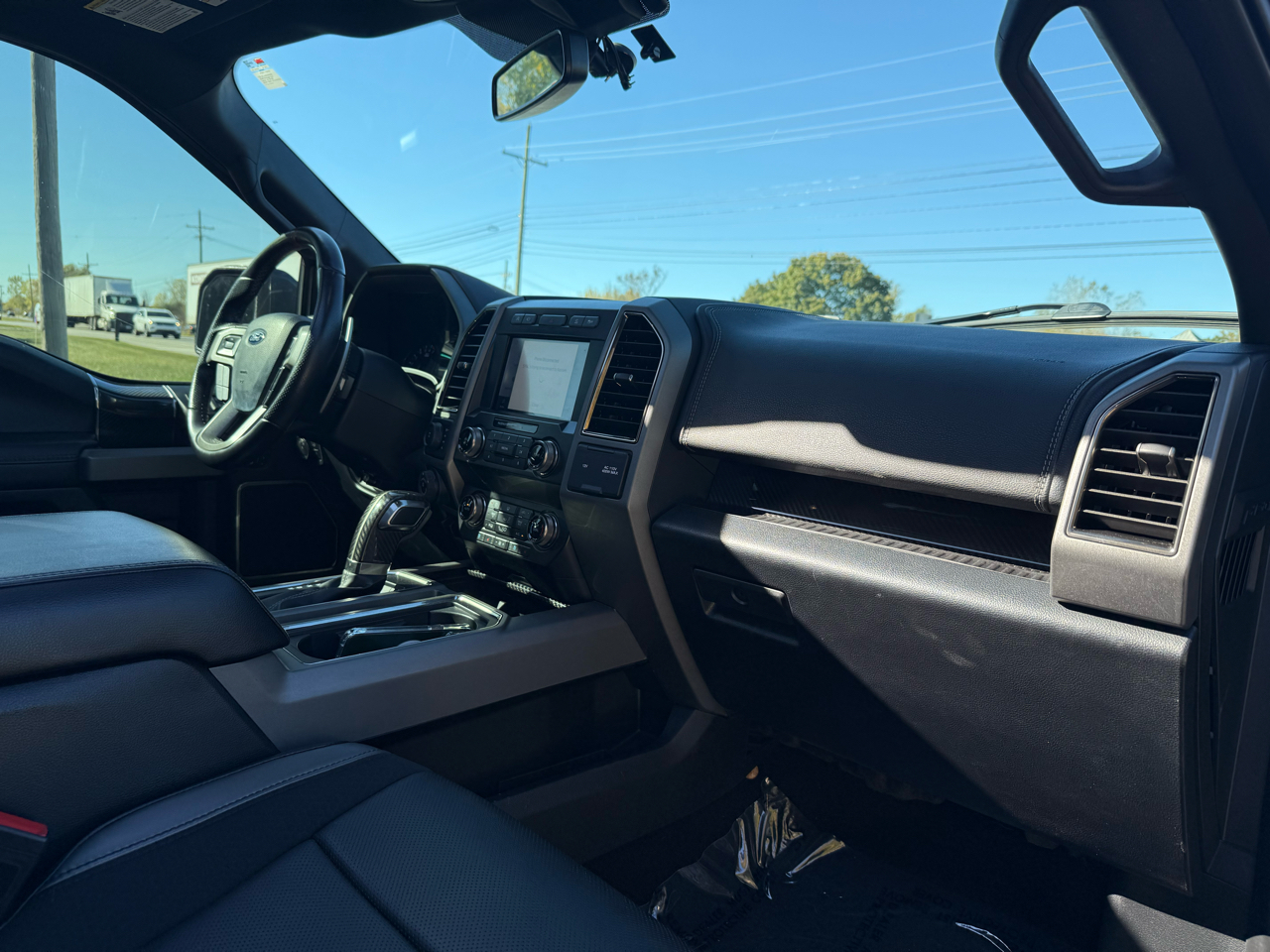 Ford F-150 Raptor SuperCrew 4WD 2020 Ford F-150 Raptor SuperCrew 4WD 2020