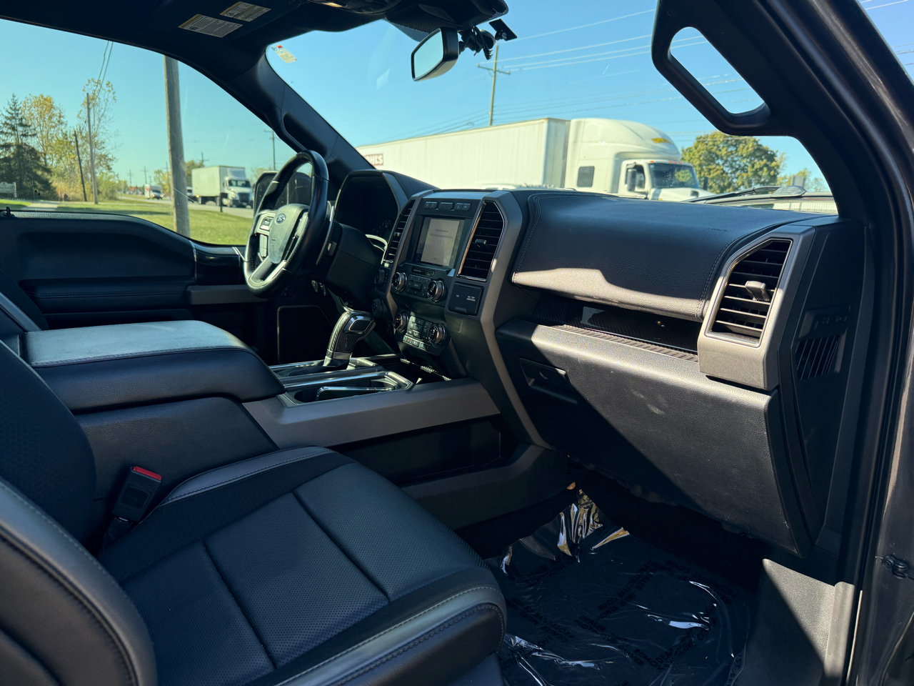 Ford F-150 Raptor SuperCrew 4WD 2020 Ford F-150 Raptor SuperCrew 4WD 2020