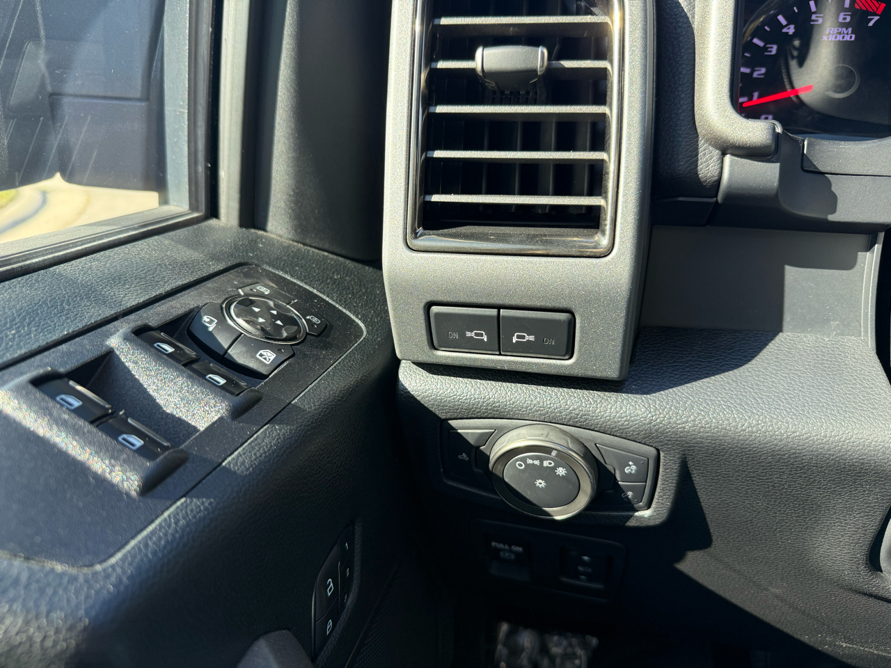 Ford F-150 Raptor SuperCrew 4WD 2020 Ford F-150 Raptor SuperCrew 4WD 2020