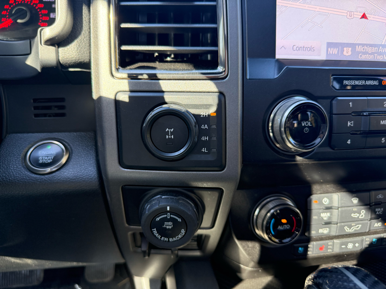 Ford F-150 Raptor SuperCrew 4WD 2020 Ford F-150 Raptor SuperCrew 4WD 2020