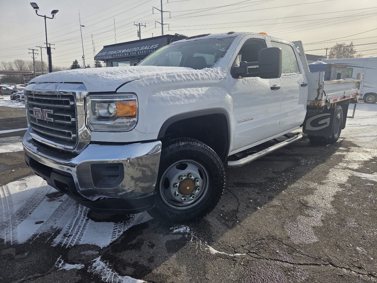 2018 GMC Sierra 3500HD Base Crew Cab Long Box 4WD