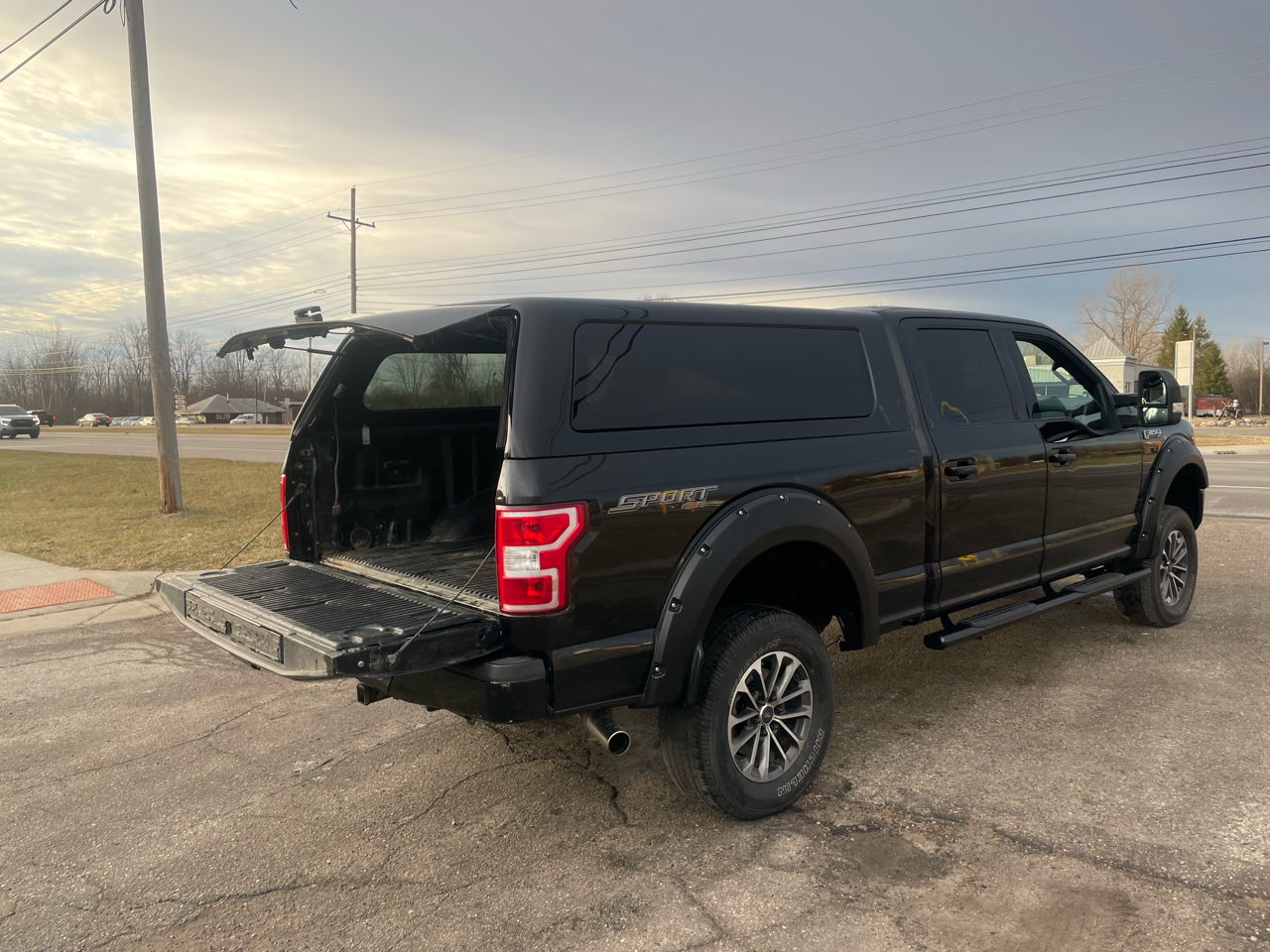 Ford F-150 XLT SuperCrew 5.5-ft. Bed 4WD 2018