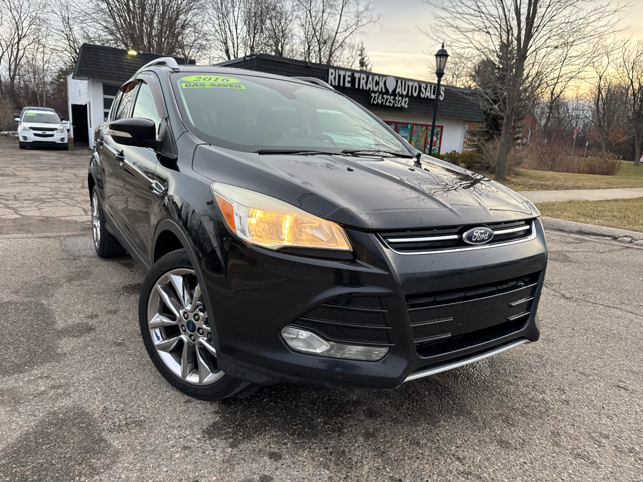 Ford Escape Titanium 4D SUV 4WD 2016