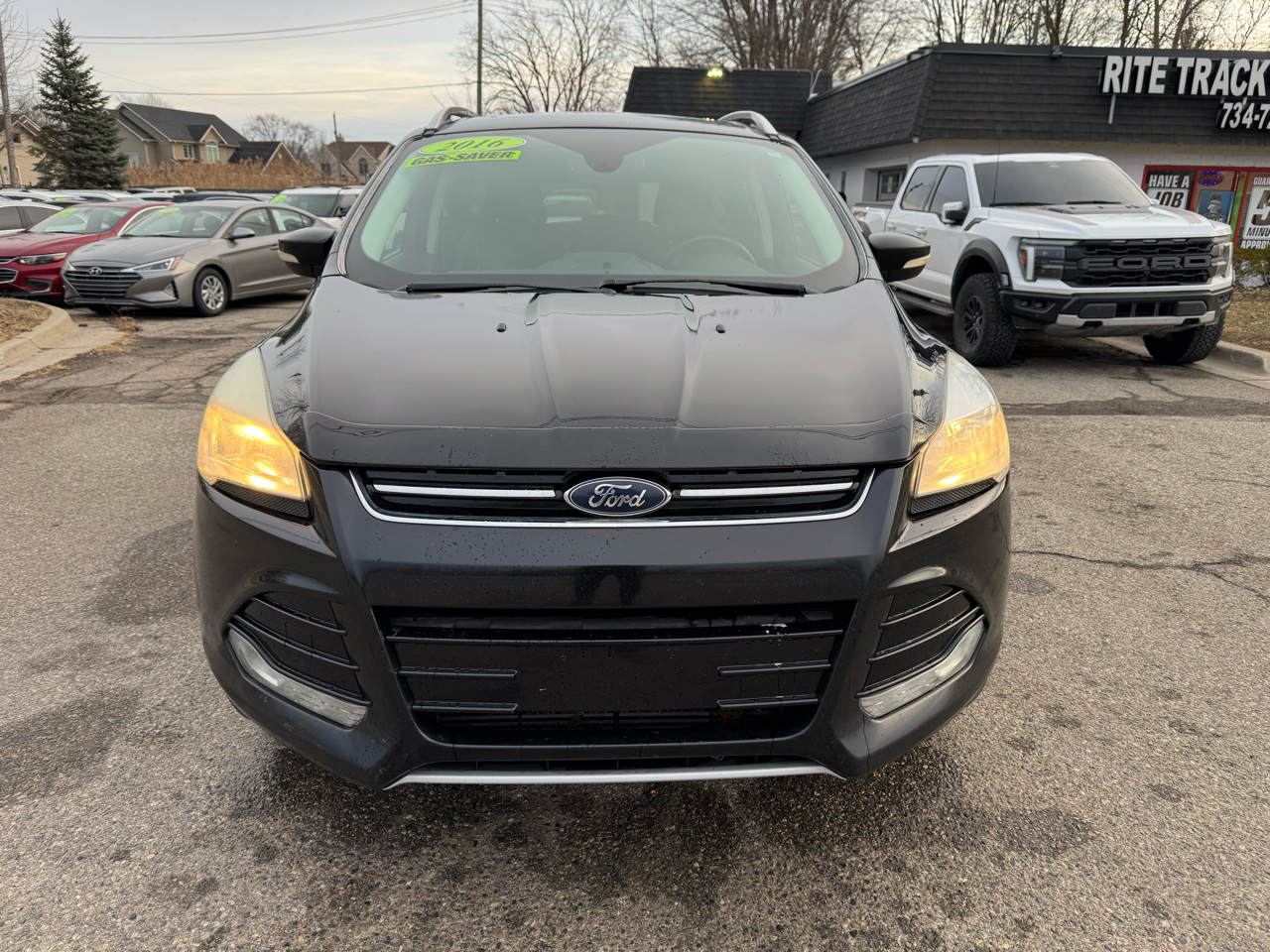 Ford Escape Titanium 4D SUV 4WD 2016