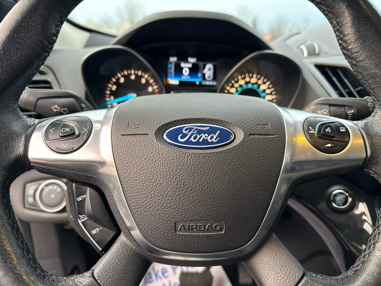 Ford Escape Titanium 4D SUV 4WD 2016