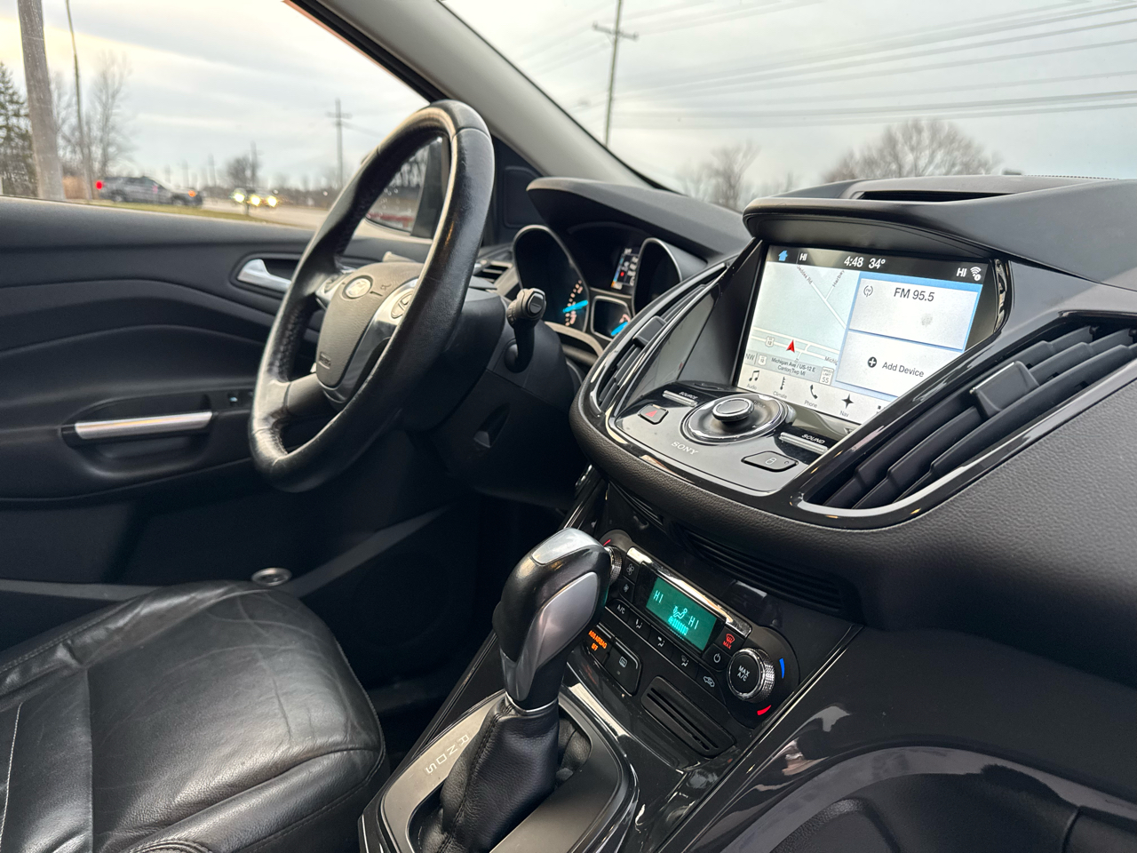 Ford Escape Titanium 4D SUV 4WD 2016