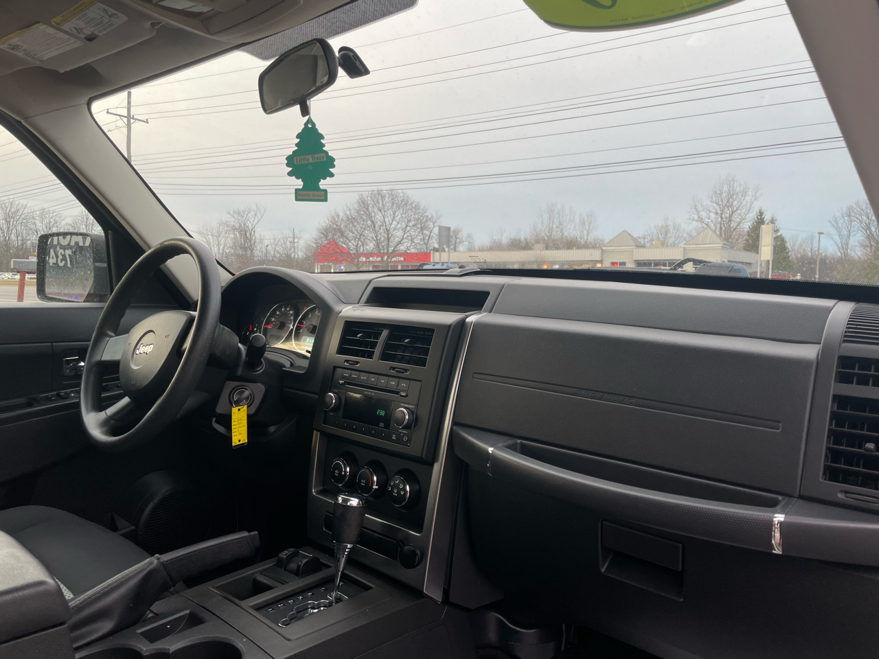 Jeep Liberty Sport 4WD 2010