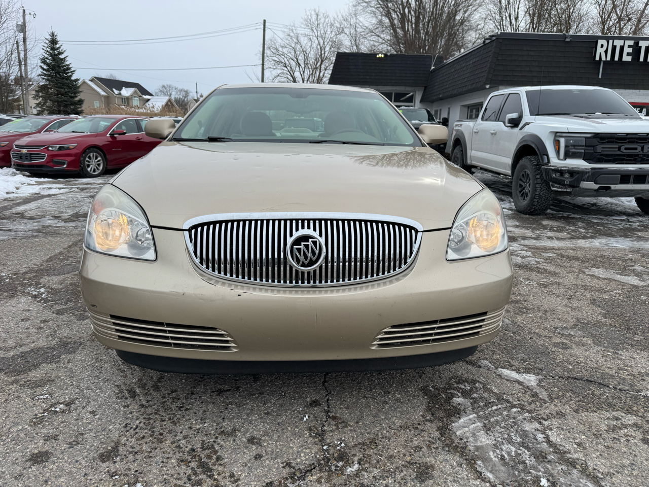 Buick Lucerne CX 2006
