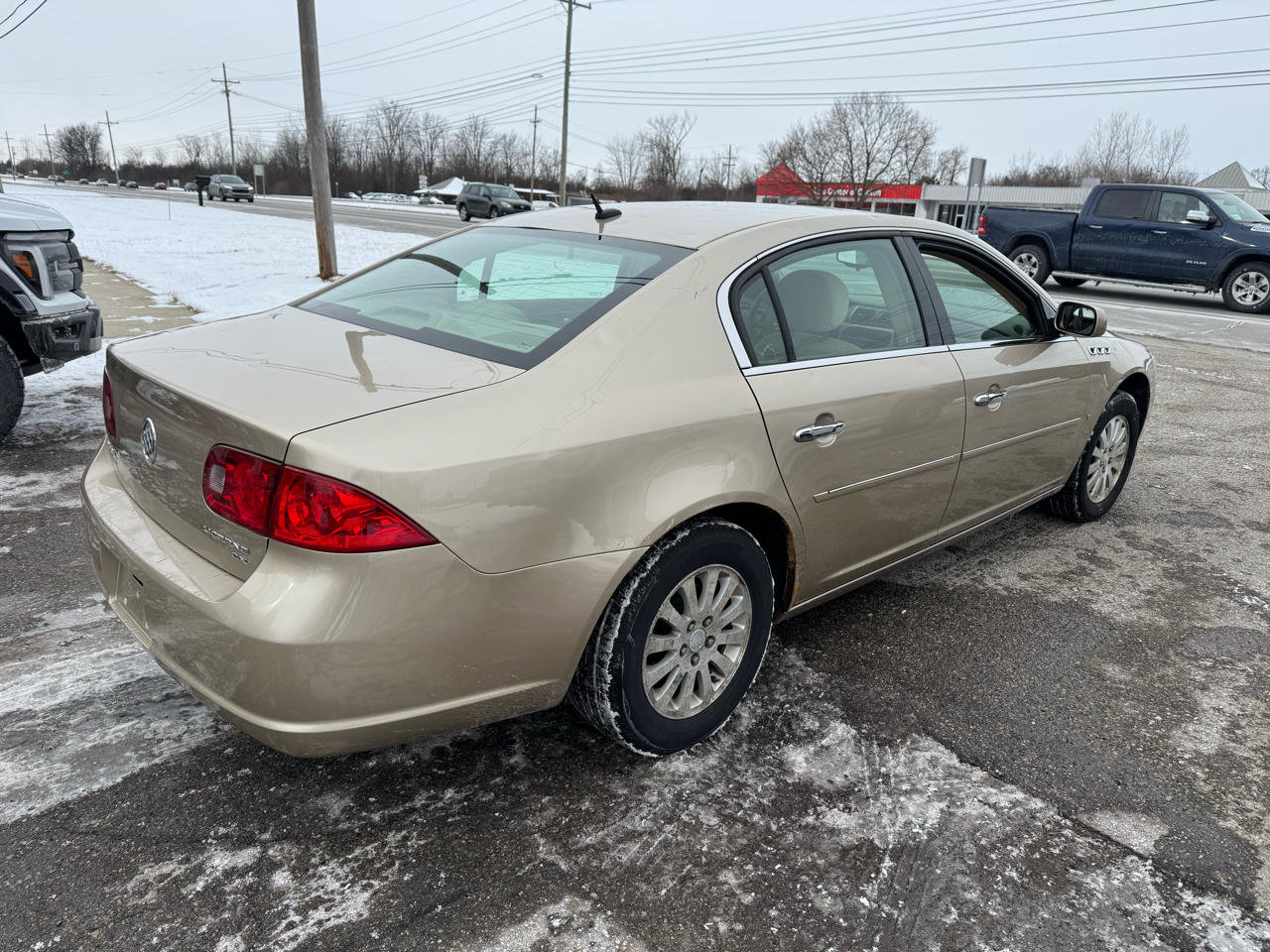 Buick Lucerne CX 2006