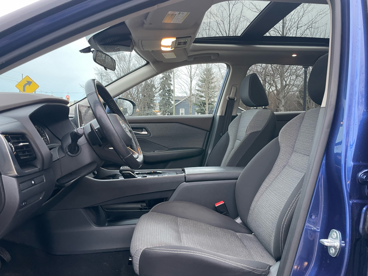 Nissan Rogue SV 2021