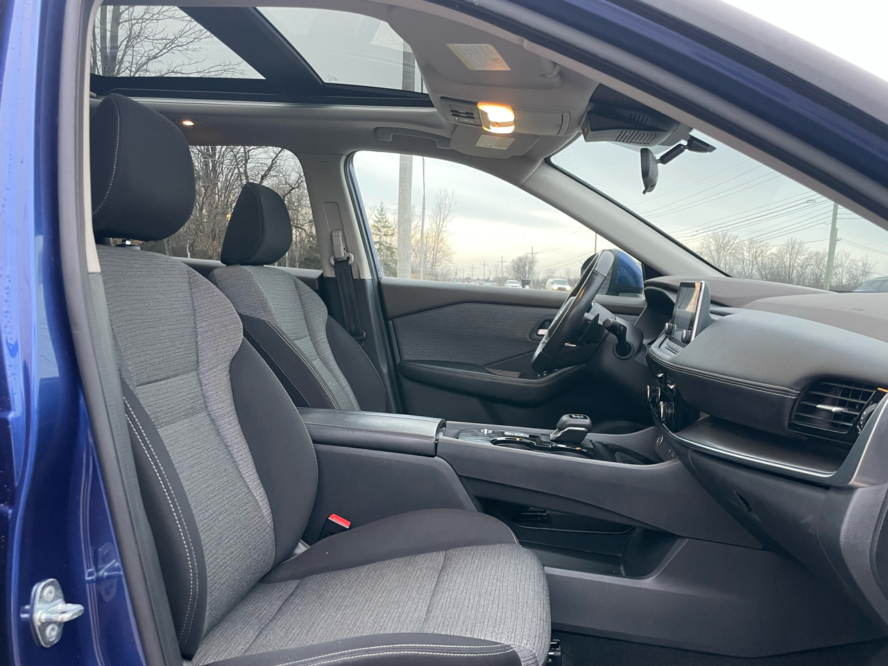 Nissan Rogue SV 2021