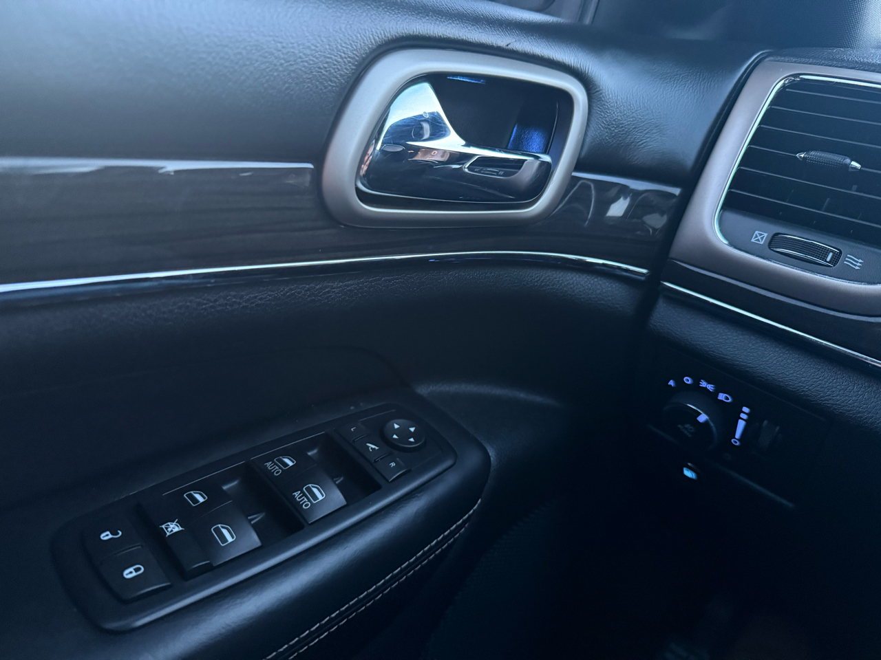 Jeep Grand Cherokee Overland 4WD 2016