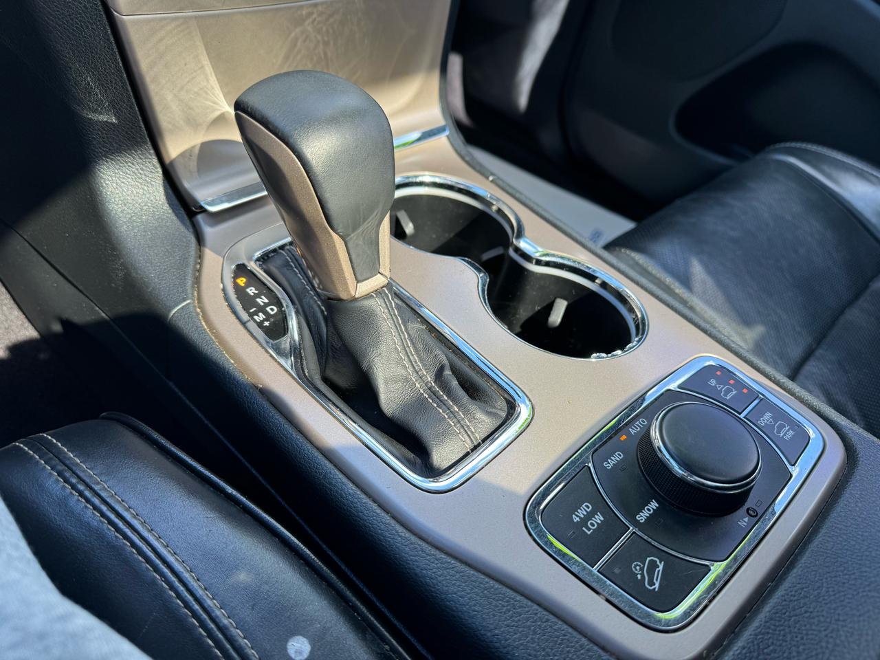 Jeep Grand Cherokee Overland 4WD 2016