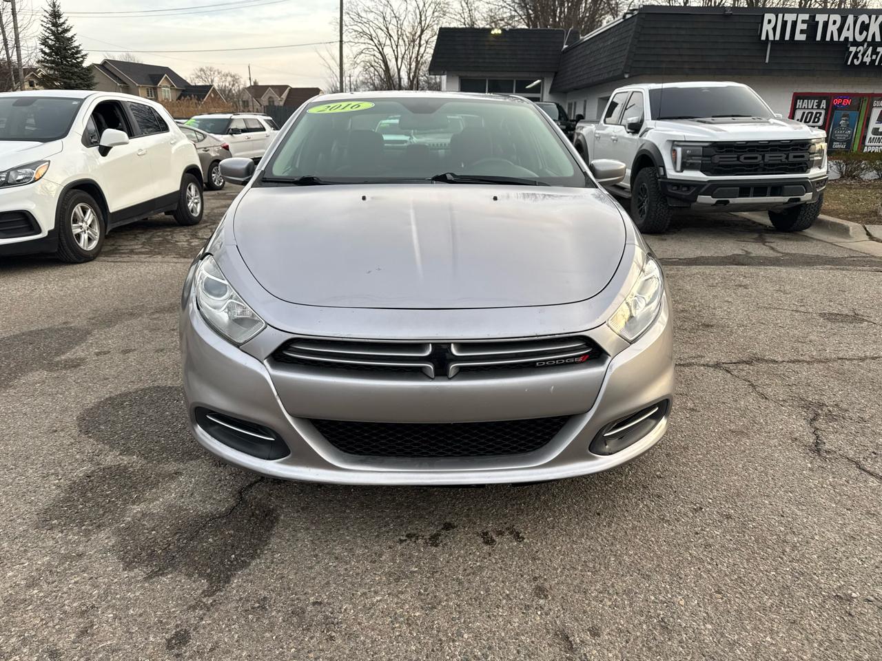 Dodge Dart SE 2016