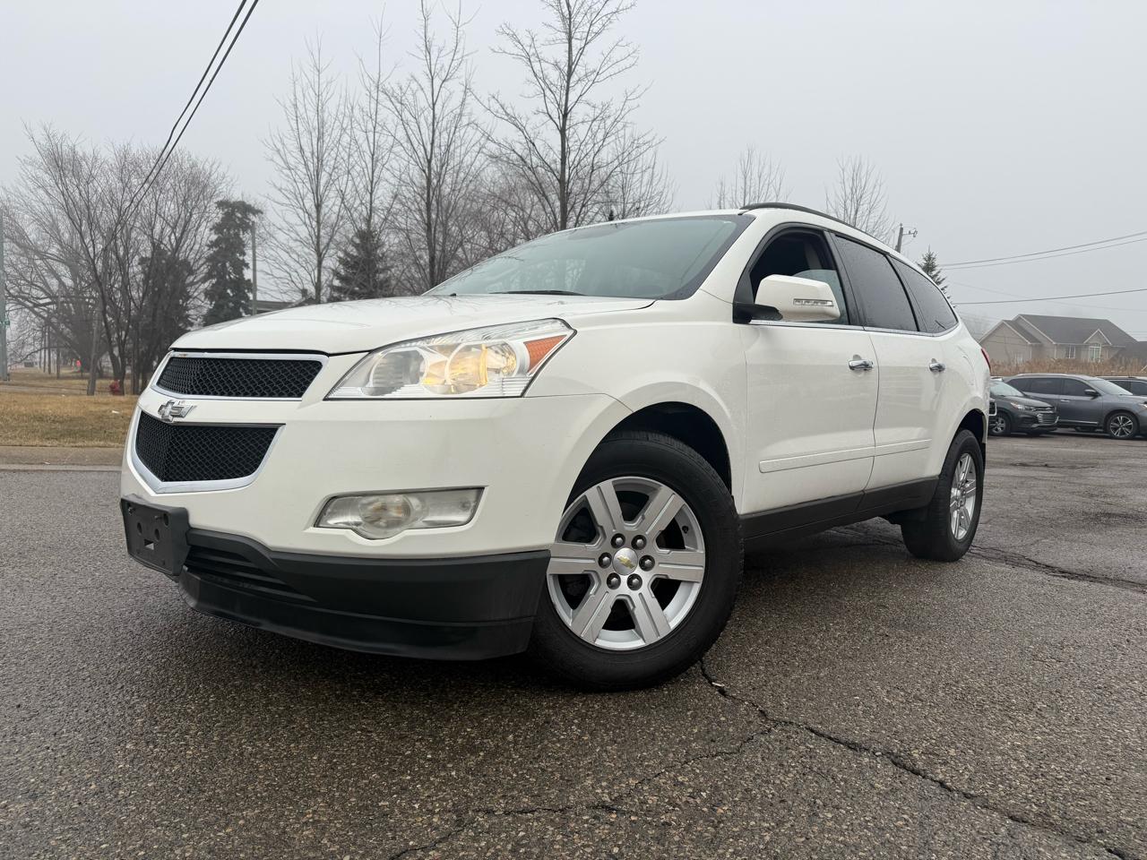 Chevrolet Traverse LT AWD 2011