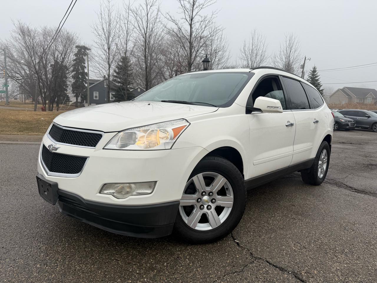 Chevrolet Traverse LT AWD 2011