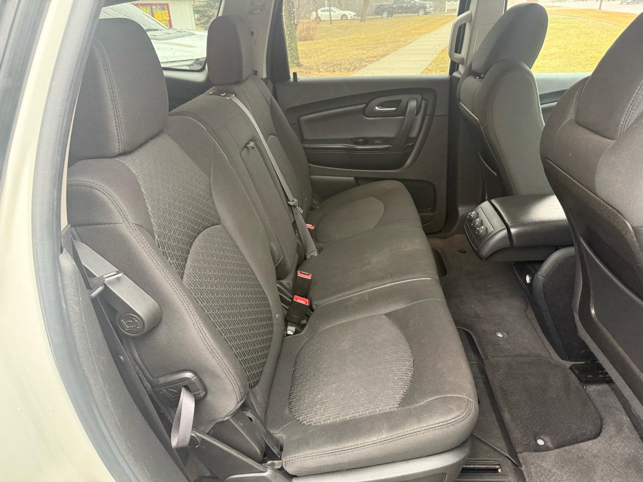 Chevrolet Traverse LT AWD 2011