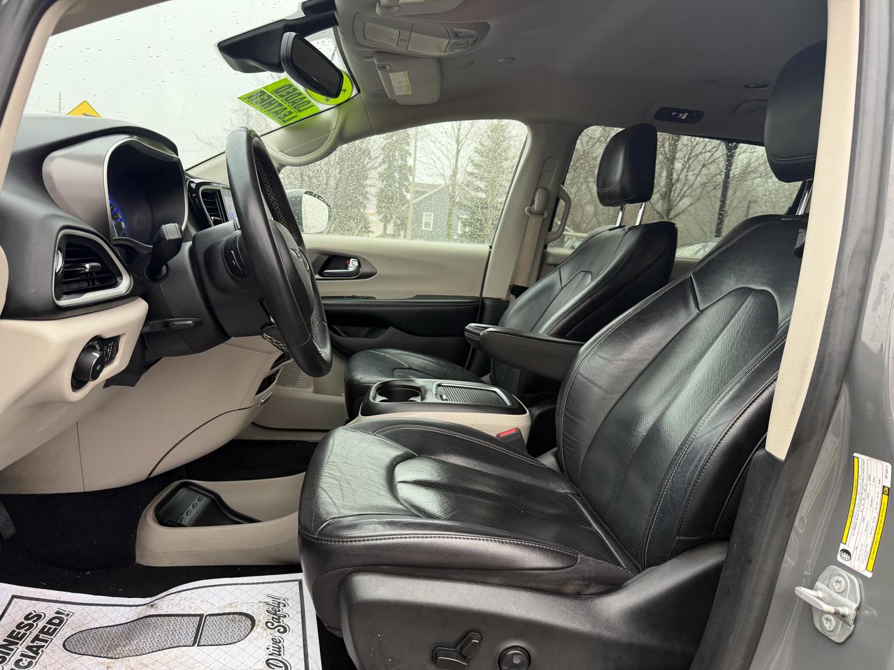 Chrysler Pacifica Touring-L 2022