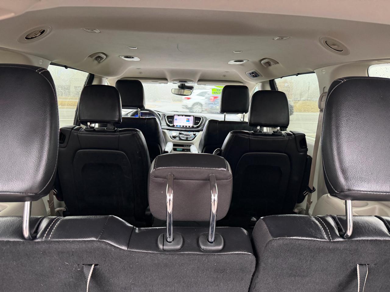 Chrysler Pacifica Touring-L 2022