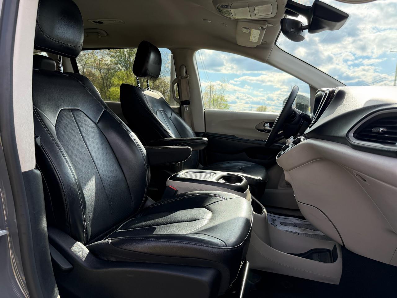 Chrysler Pacifica Touring-L 2022