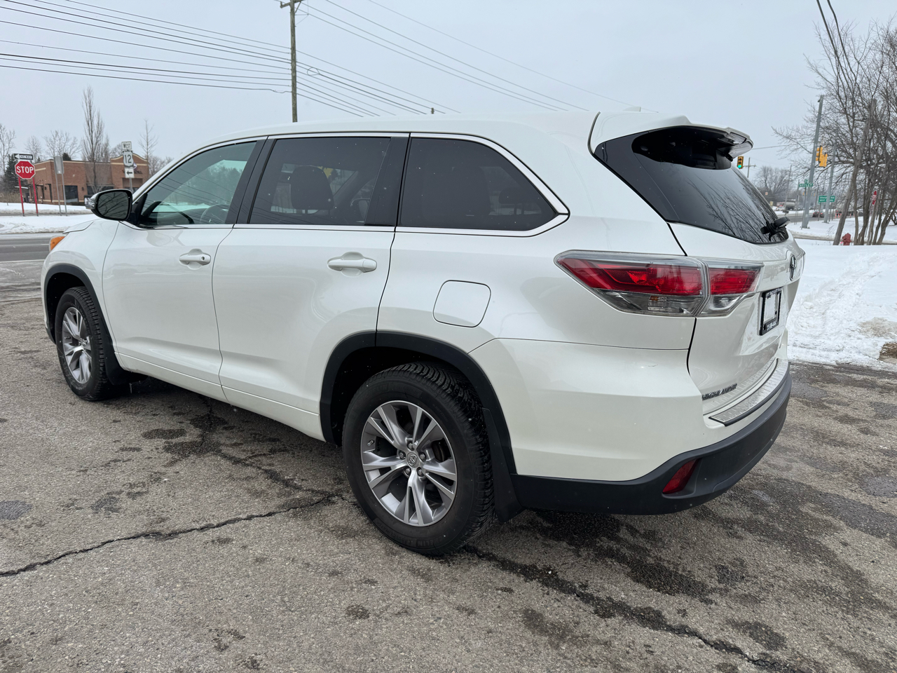 Toyota Highlander LE AWD V6 2015