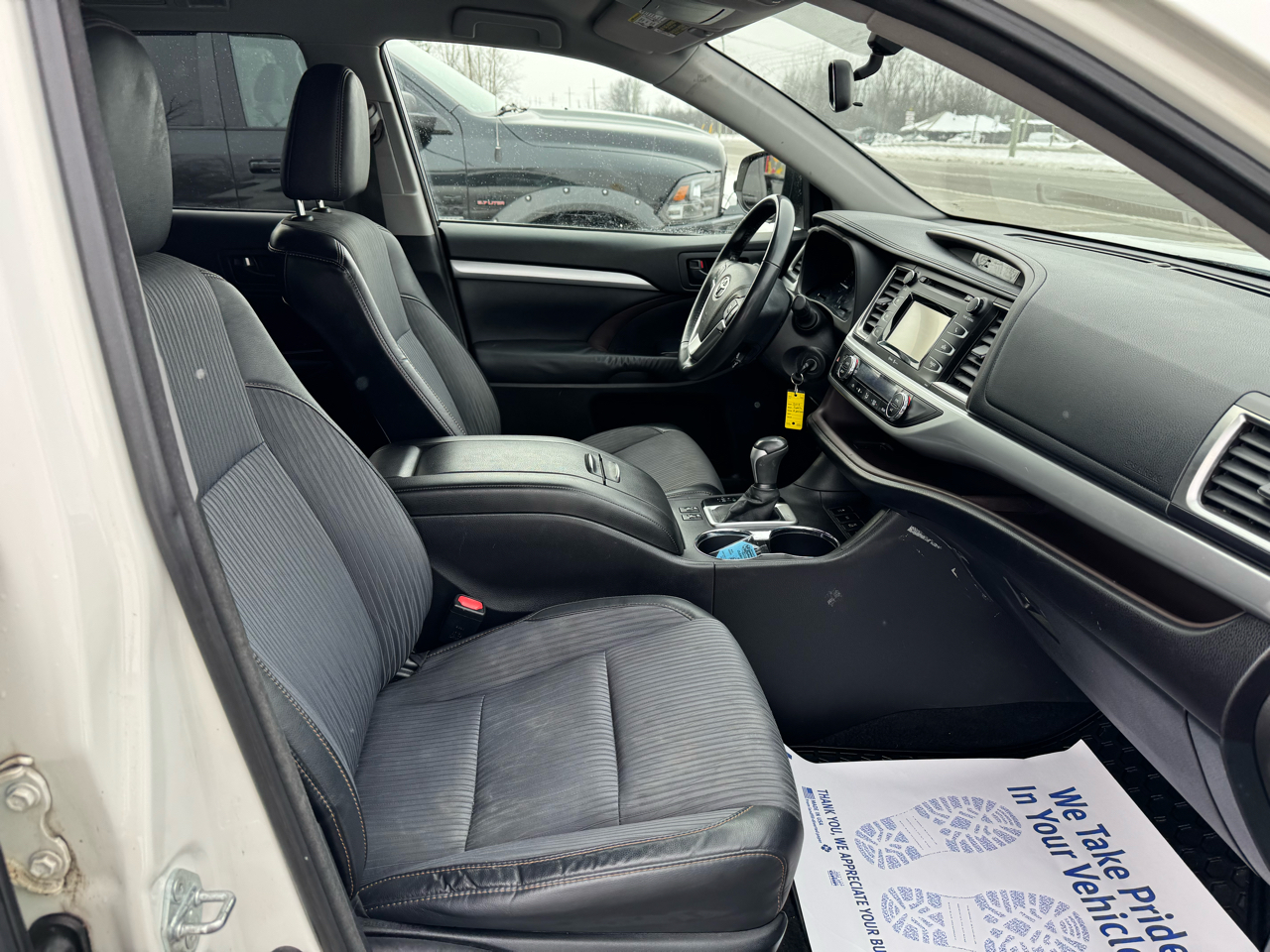 Toyota Highlander LE AWD V6 2015