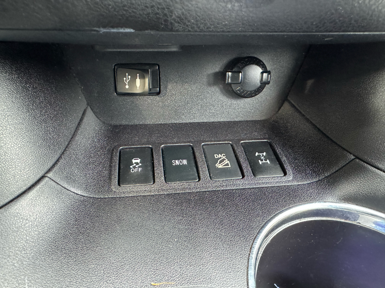 Toyota Highlander LE AWD V6 2015