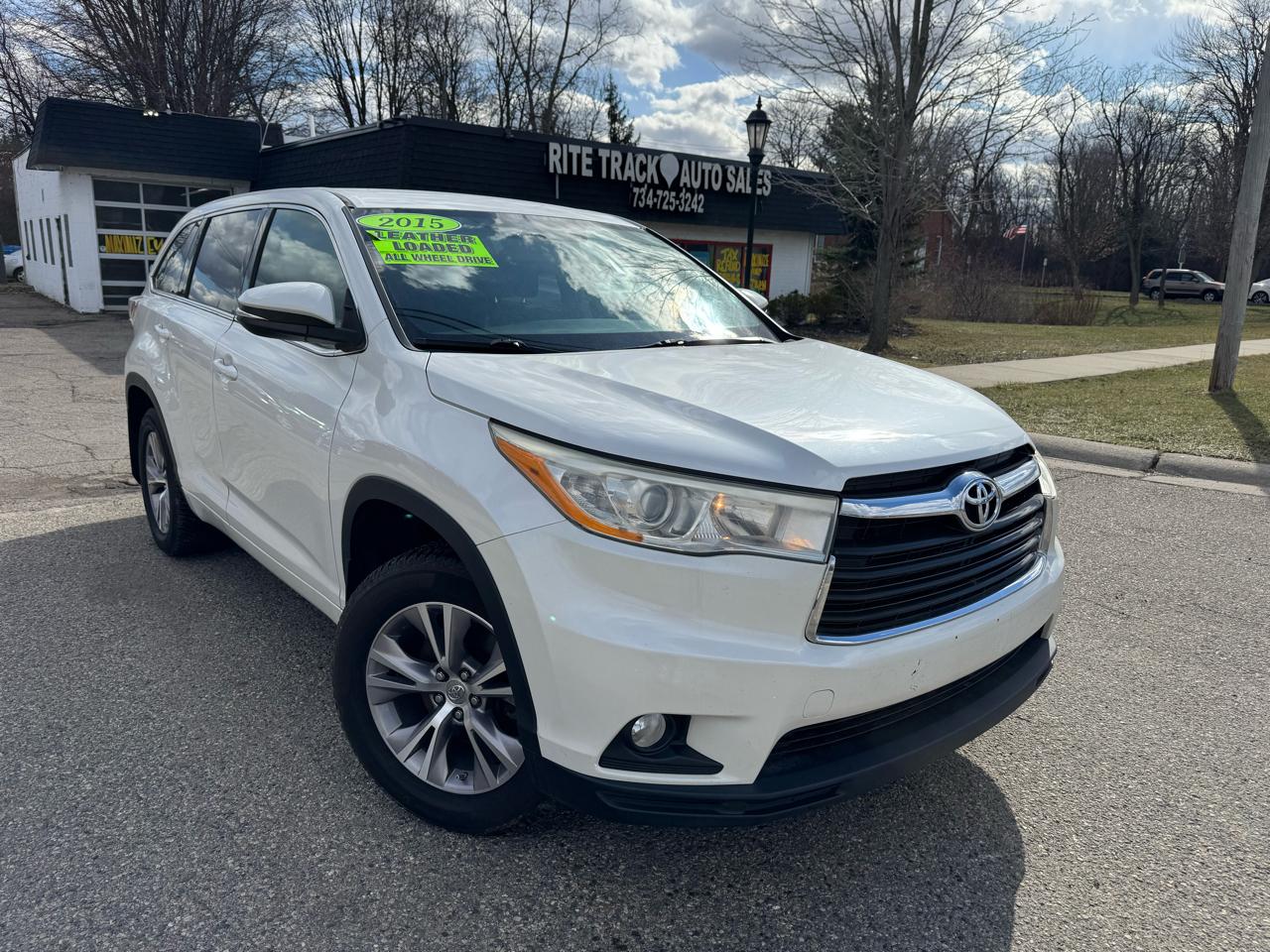 2015 Toyota Highlander LE AWD V6