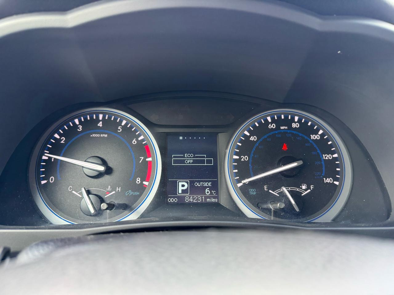 Toyota Highlander LE AWD V6 2015