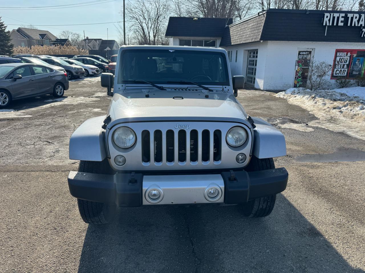Jeep Wrangler Unlimited Sahara 4WD 2014