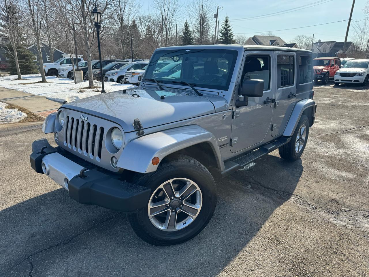 Jeep Wrangler Unlimited Sahara 4WD 2014