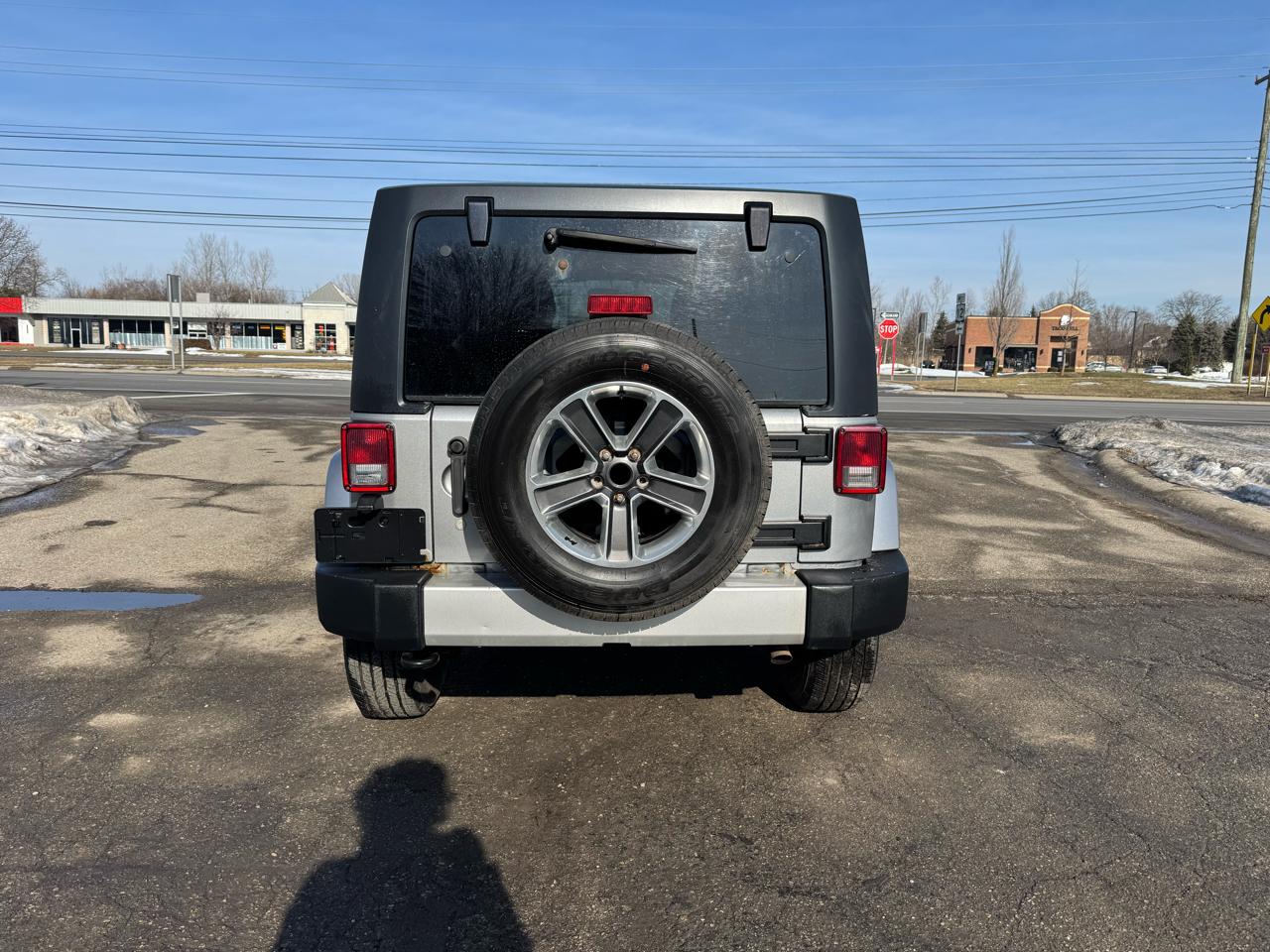 Jeep Wrangler Unlimited Sahara 4WD 2014