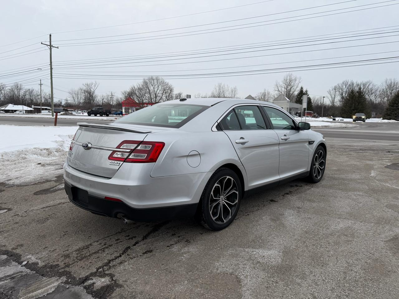 Ford Taurus SHO AWD 2016