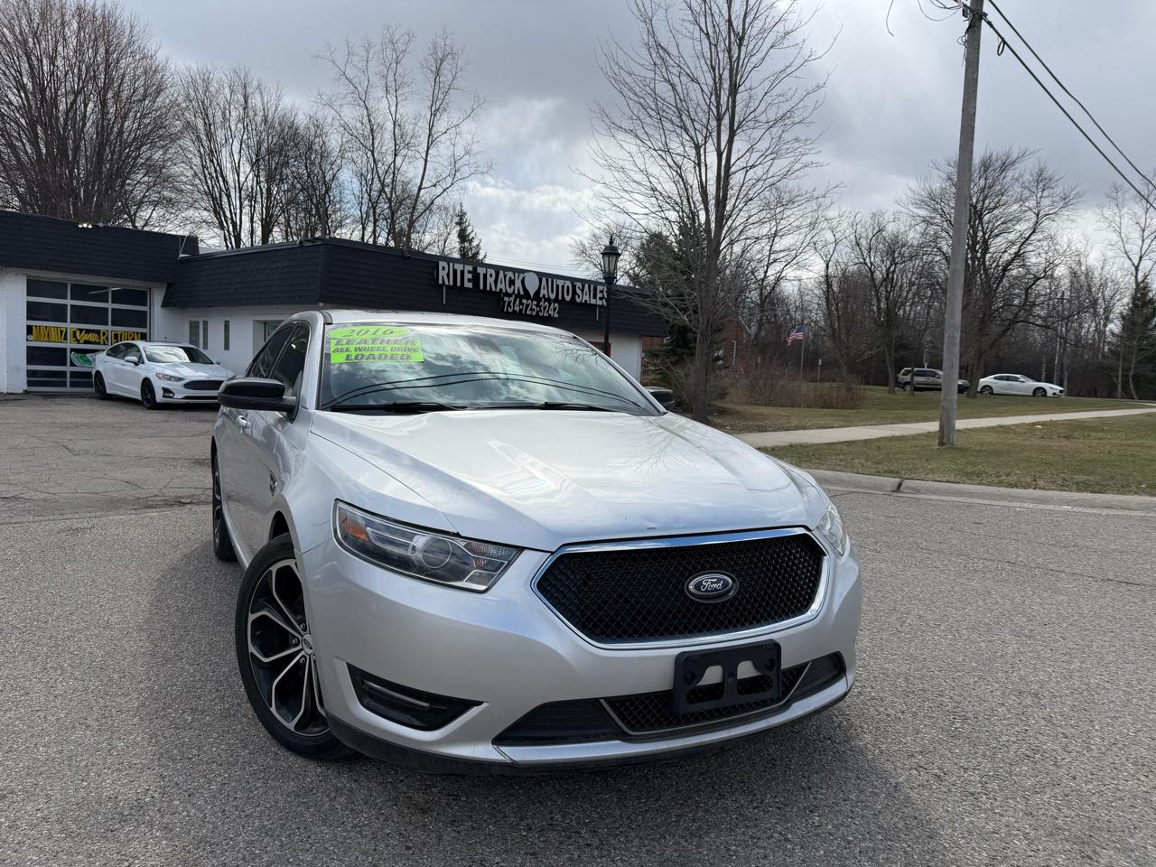 2016 Ford Taurus SHO AWD