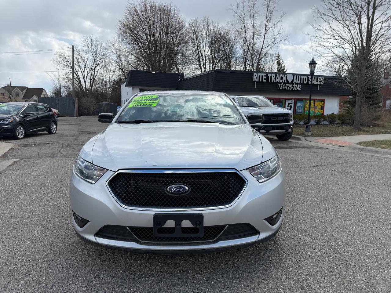 Ford Taurus SHO AWD 2016