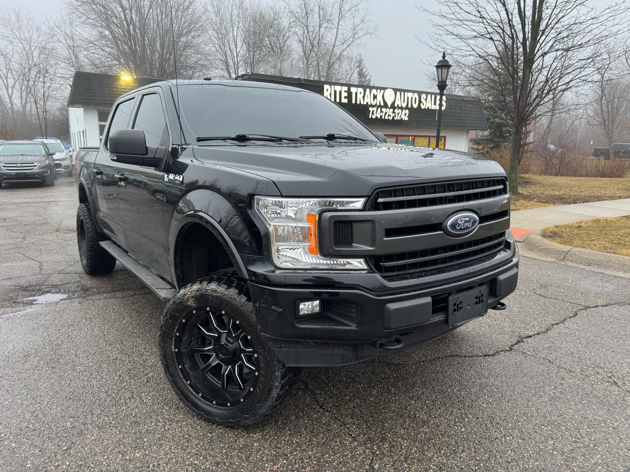 Ford F-150 FX4 SuperCrew 4WD 2018